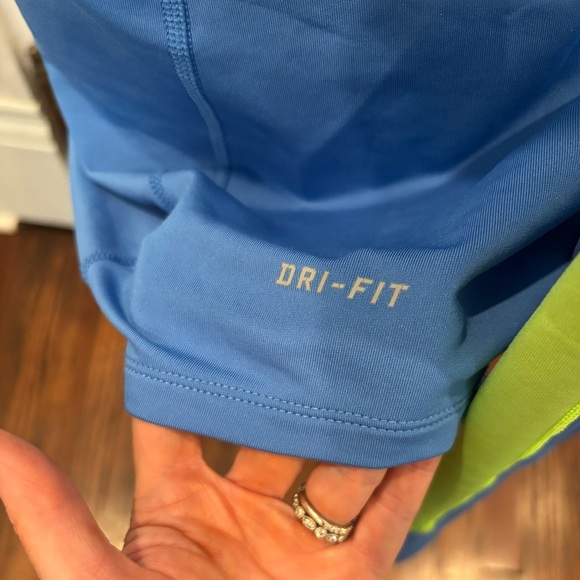 Nike Dri Fit Long Sleeve 1/4 Zip Mock Neck Pullover Women’s Sz Large - Picture 5 of 7